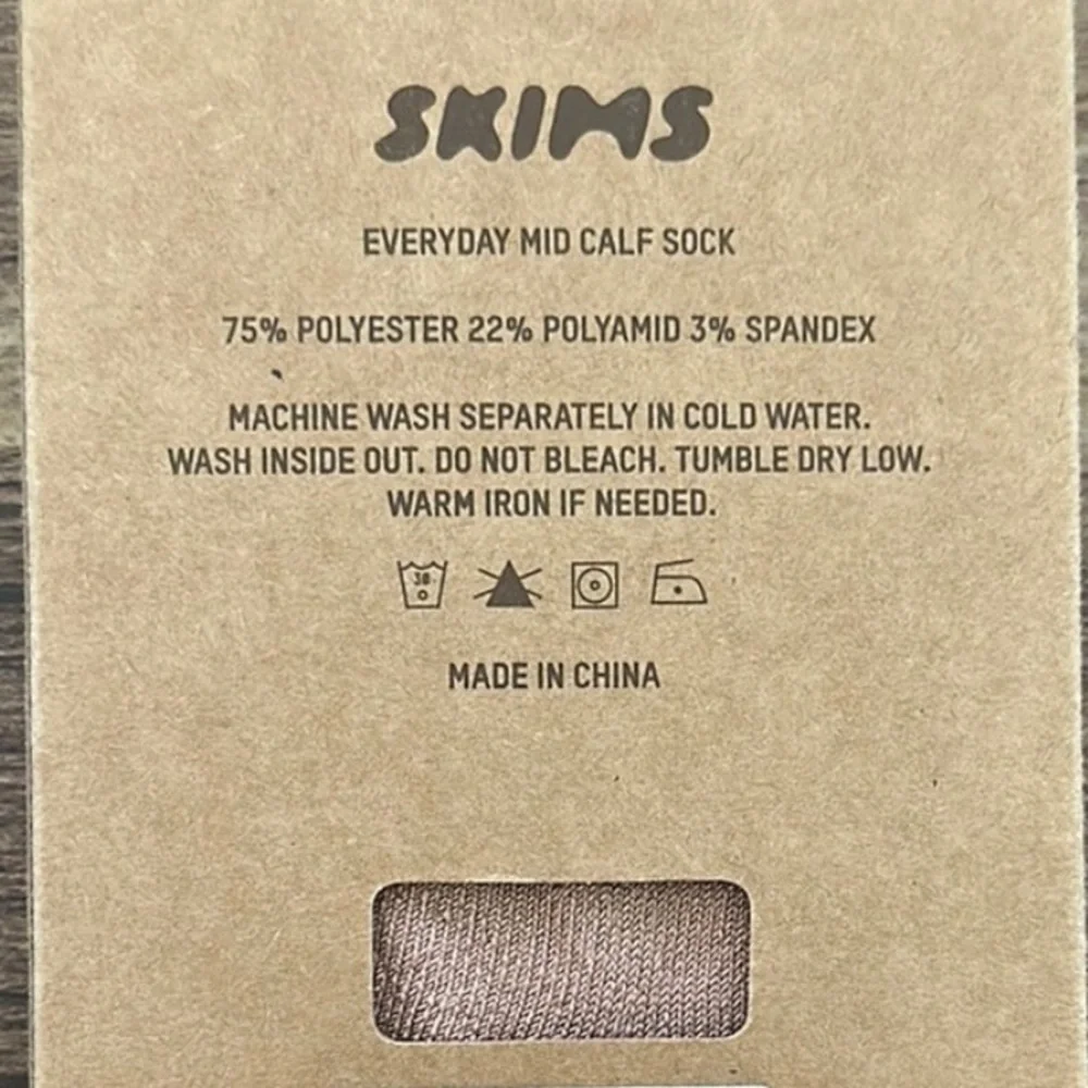 NWT SKIMS Everyday Mid Calf Sock – Sienna Size S (Single Pair)‎